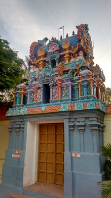 Thanjavur ratnagirisvarar temple.jpg