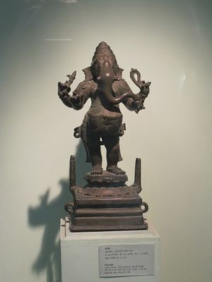 Chola Ganesha.jpg