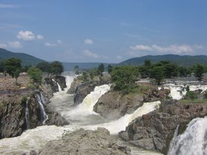 Hogenakkal Tamil Nadu.JPG