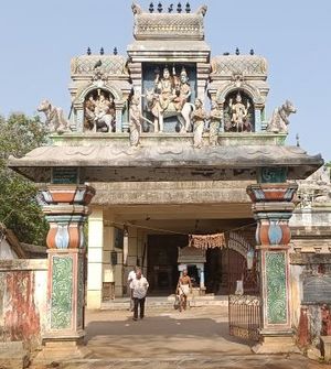 Avalivanallursatchinathartemple.jpg