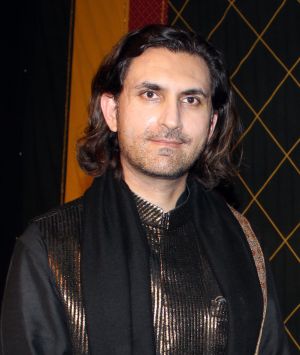 Rahul Sharma Santoor.jpg