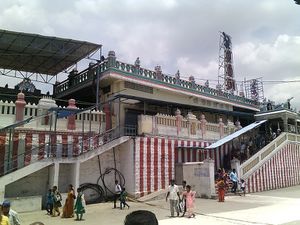 Thiruthani Murugan Temple.jpg