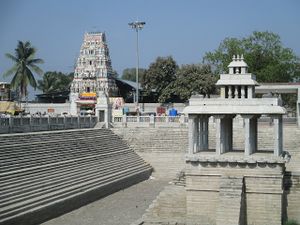 Vedapureeswar temple, Thiruverkadu1.JPG