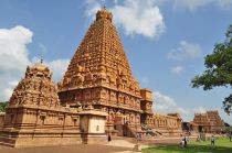 Brihadeeswarar Temple view 1.JPG
