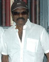 படிமம்:Goundar-2.jpg