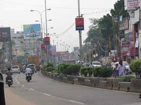படிமம்:Erode brough road.JPG