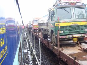 படிமம்:RORO.jpg