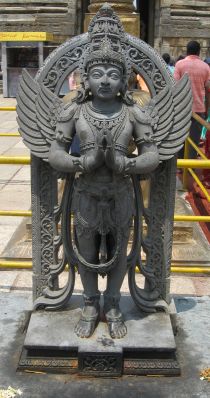 Garuda Belur May 2009.jpg