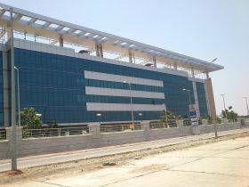 படிமம்:Tidel park Coimbatore1.JPG