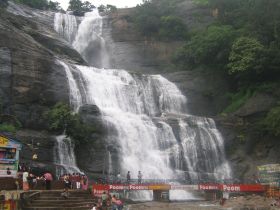 படிமம்:Courtallam.jpg